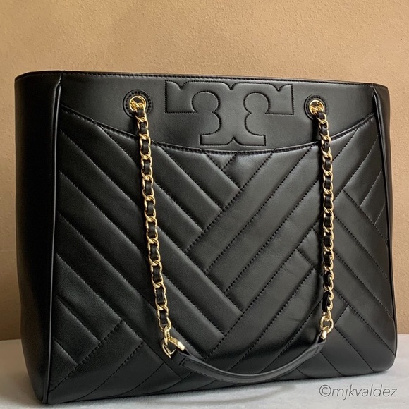 Tory Burch Handbags - NWT✨Tory Burch Large Alexa Tote